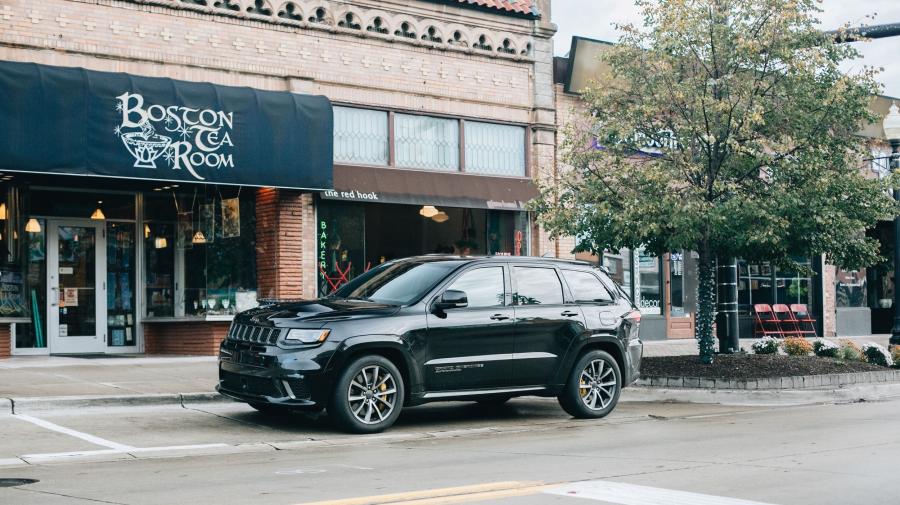  Jeep Grand Cherokee Trackhawk (WK2) 2017 года  (фото 61 из 76)